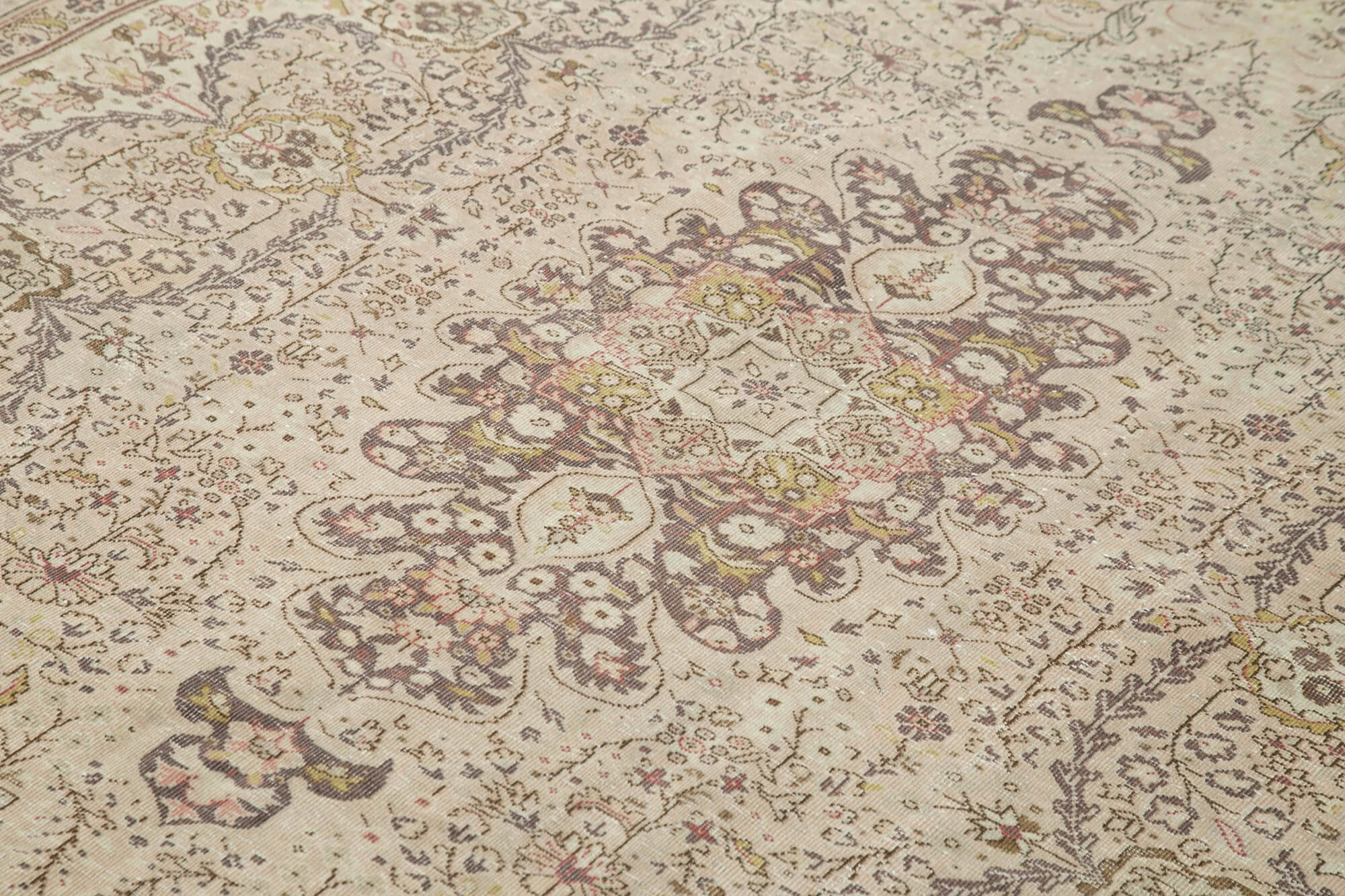 7x9 Beige Vintage Rug - 37915