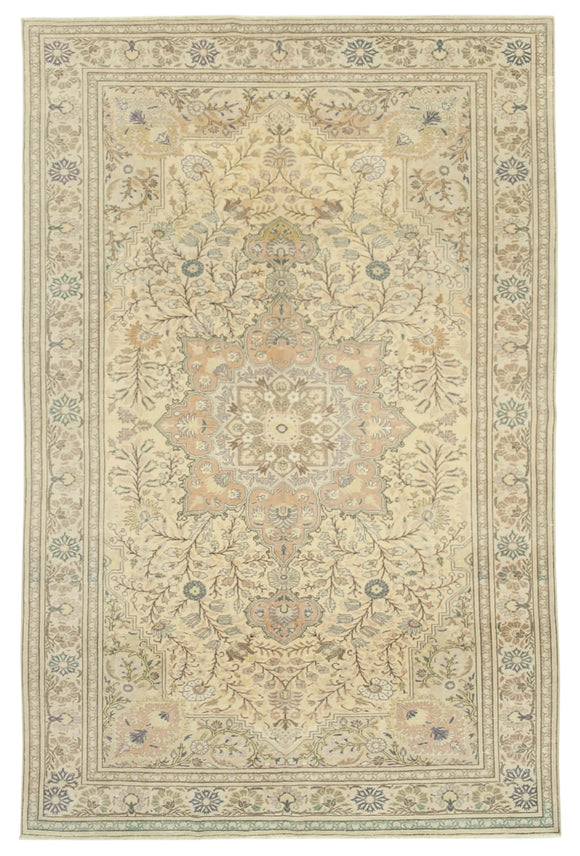 6x10 Beige Vintage Rug - 37920