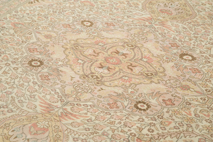 7x10 Beige Vintage Rug - 37931