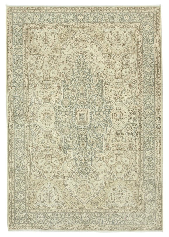 7x10 Beige Vintage Rug - 37939