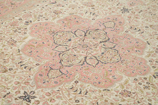 7x9 Beige Vintage Rug - 37951