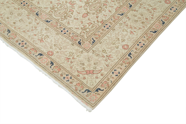 7x10 Beige Vintage Rug - 37952