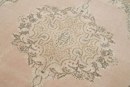 7x10 Beige Vintage Rug - 37961