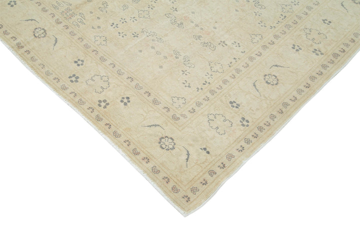 7x10 Beige Vintage Rug - 37962