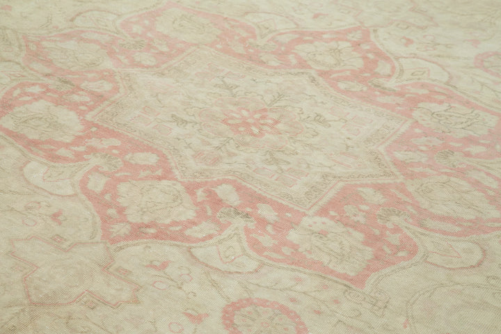 8x12 Beige Vintage Rug - 38028