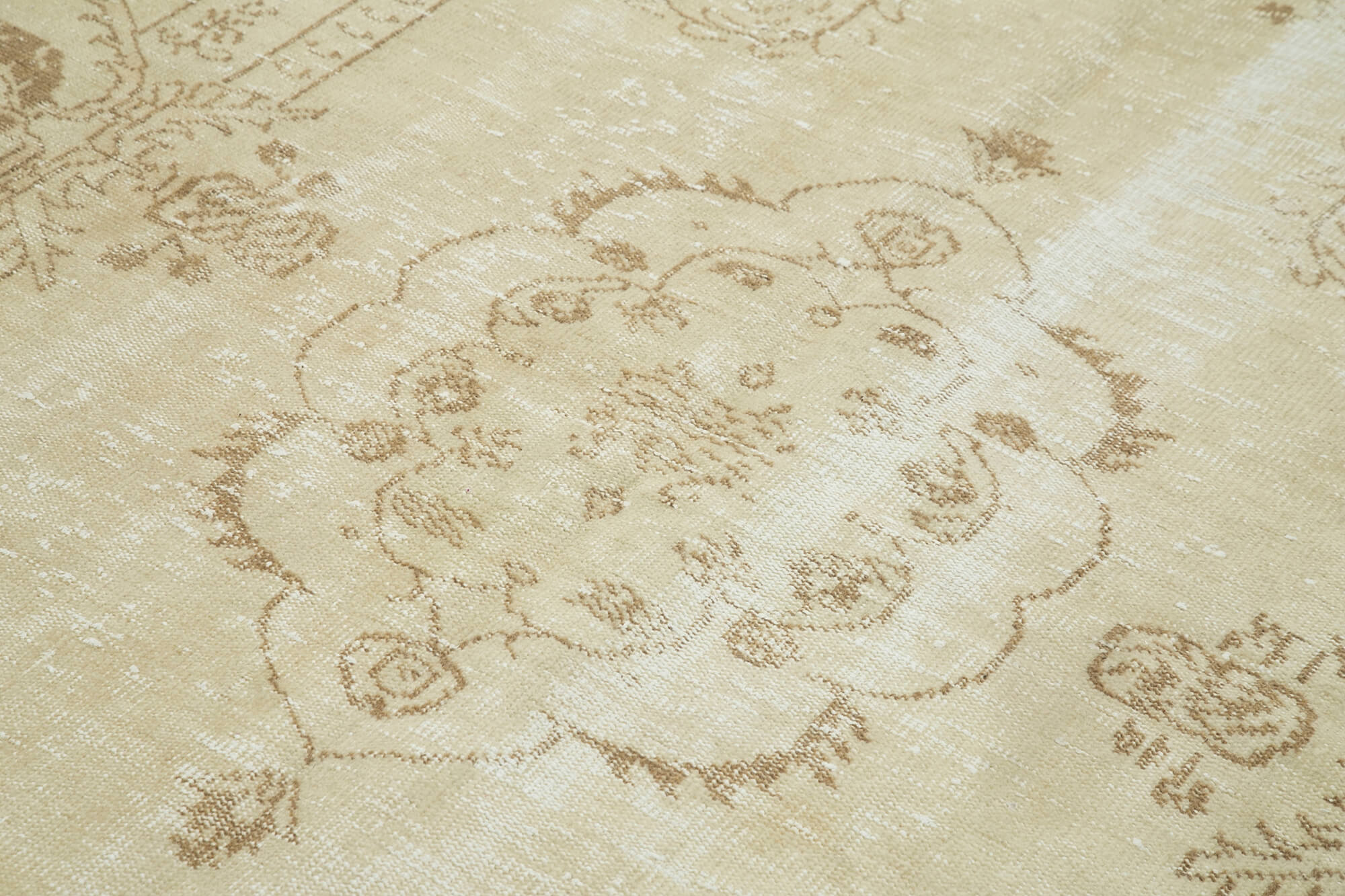 6x9 Beige Turkish Vintage Area Rug - 38872