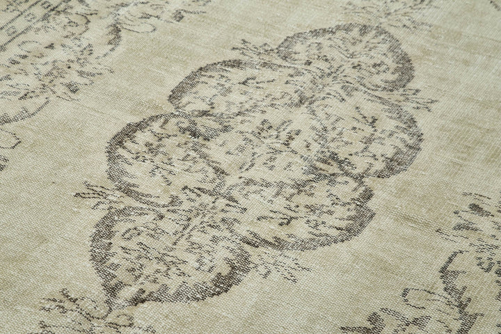 6x10 Beige Turkish Vintage Area Rug - 38919