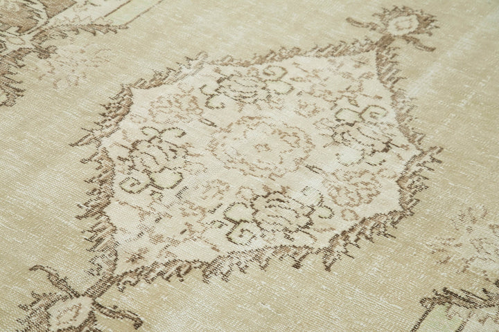 6x10 Beige Turkish Vintage Area Rug - 38978