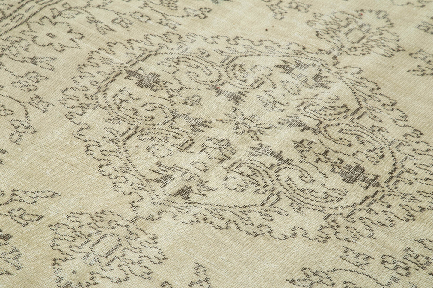 6x10 Beige Turkish Vintage Area Rug - 38984
