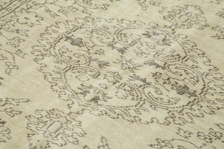 6x10 Beige Turkish Vintage Area Rug - 38984