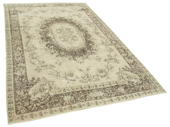 6x9 Beige Turkish Vintage Area Rug - 38985