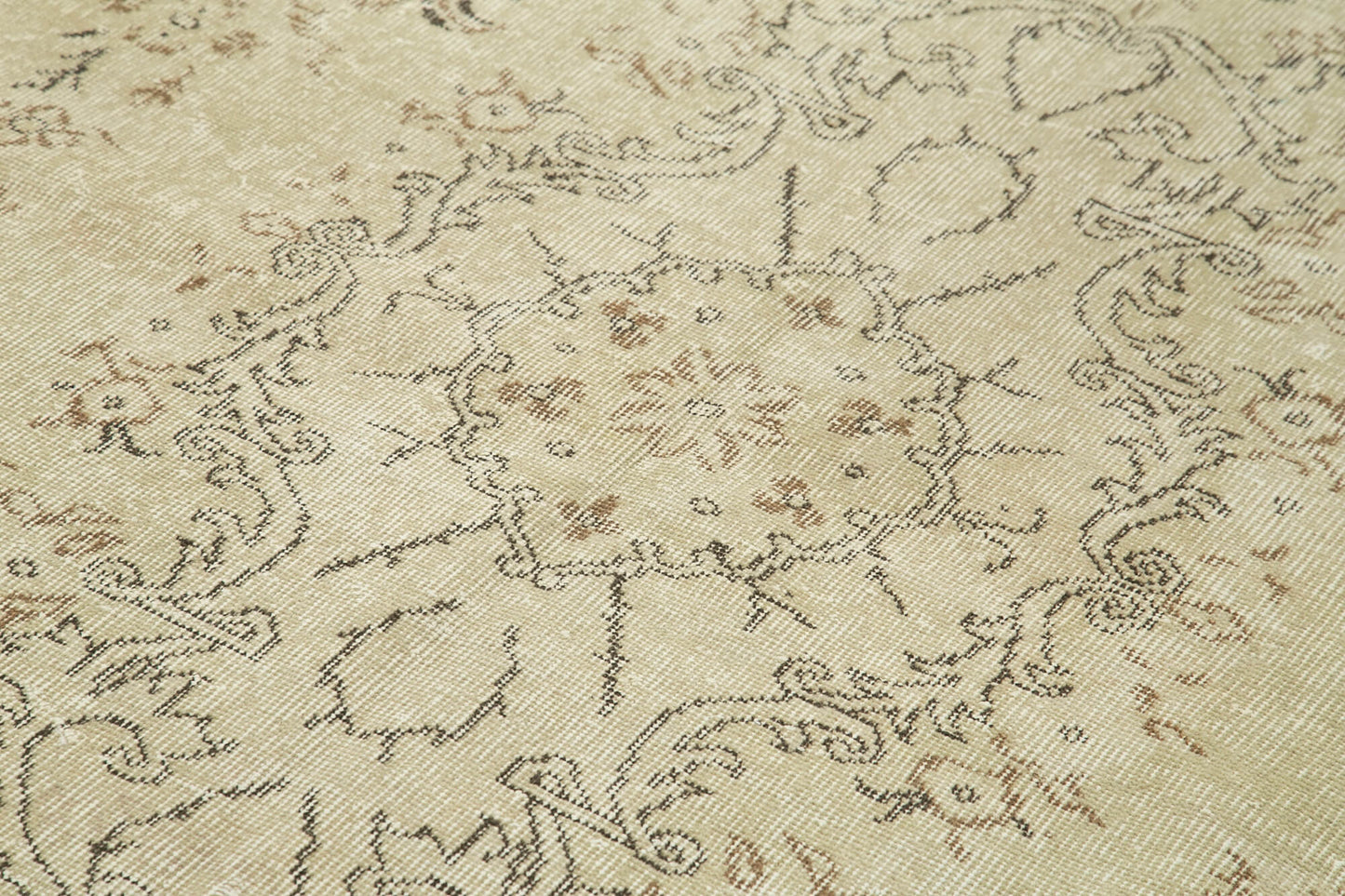 6x9 Beige Turkish Vintage Area Rug - 38990