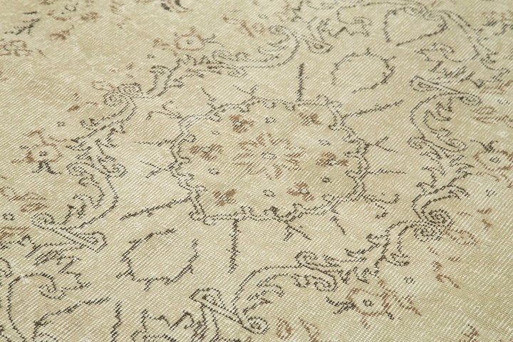 6x9 Beige Turkish Vintage Area Rug - 38990