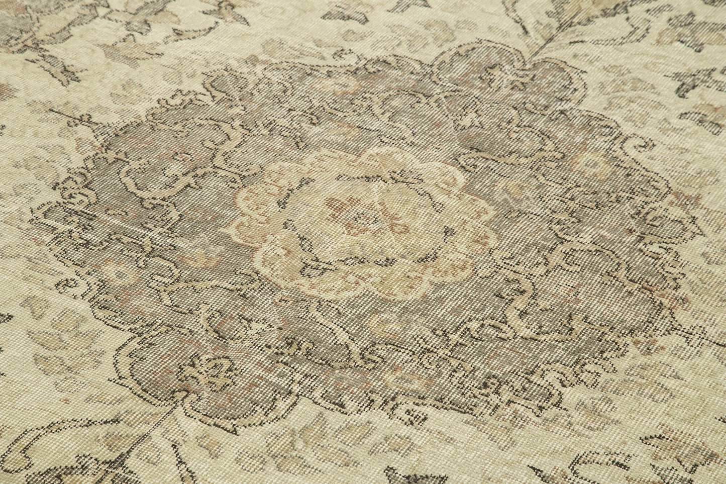 6x10 Beige Turkish Vintage Area Rug - 38997