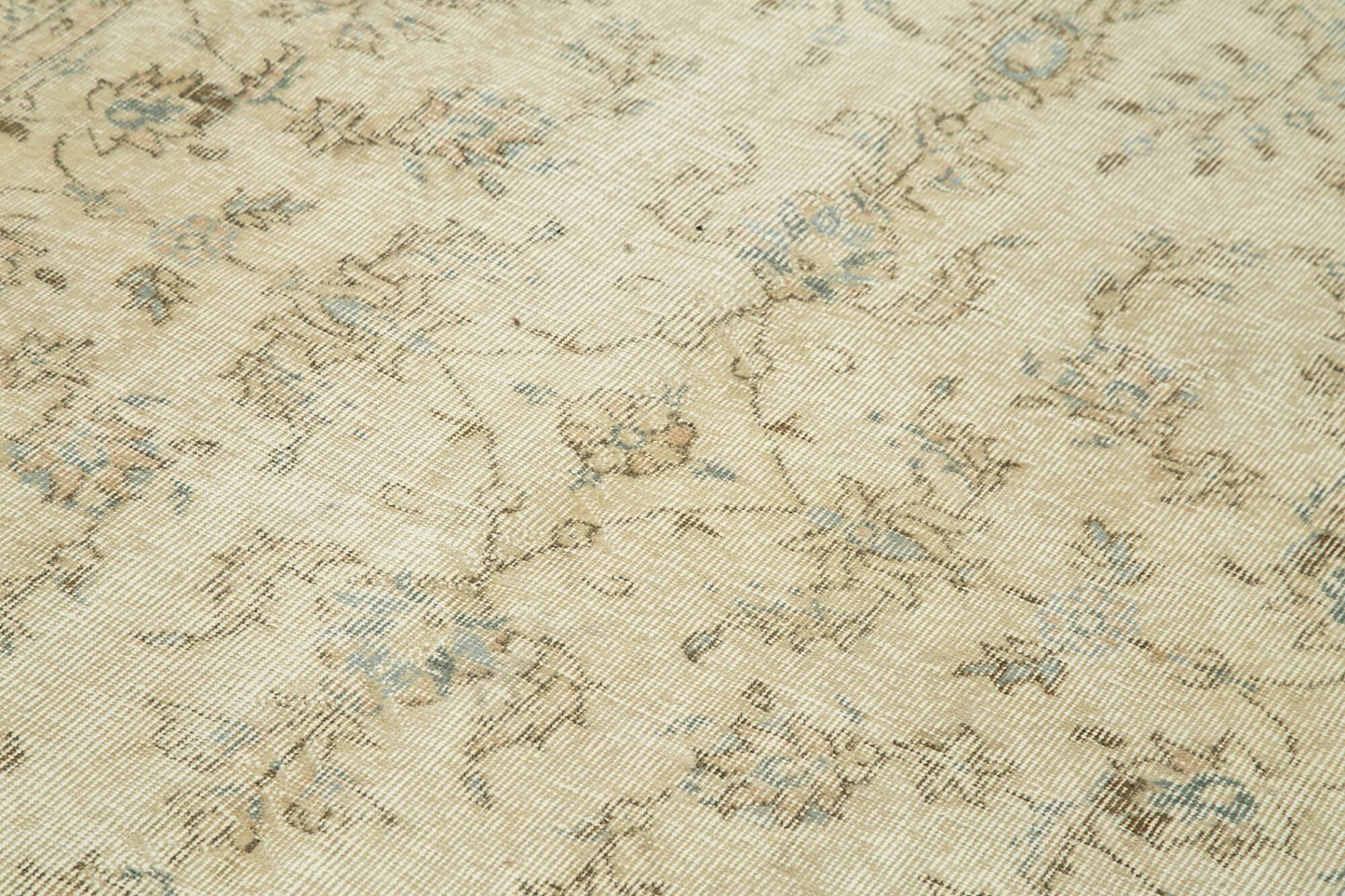 5x8 Beige Turkish Vintage Area Rug - 39016