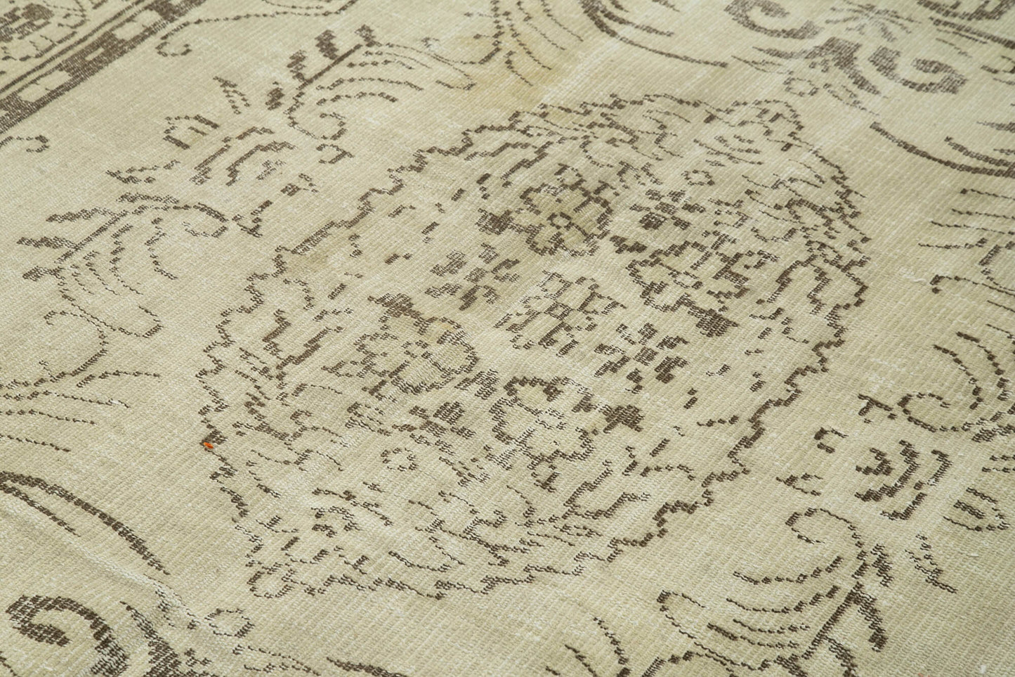 6x9 Beige Turkish Vintage Area Rug - 39030