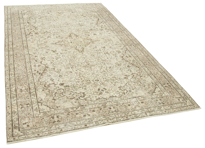 5x9 Beige Turkish Vintage Area Rug - 39037
