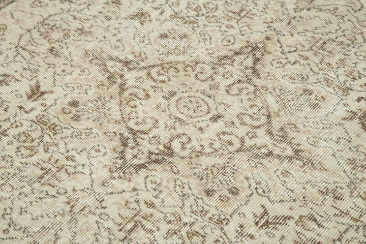 5x9 Beige Turkish Vintage Area Rug - 39037
