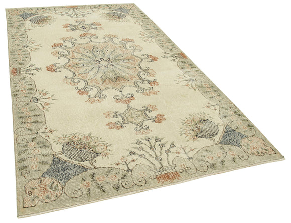 5x9 Beige Turkish Vintage Area Rug - 39046