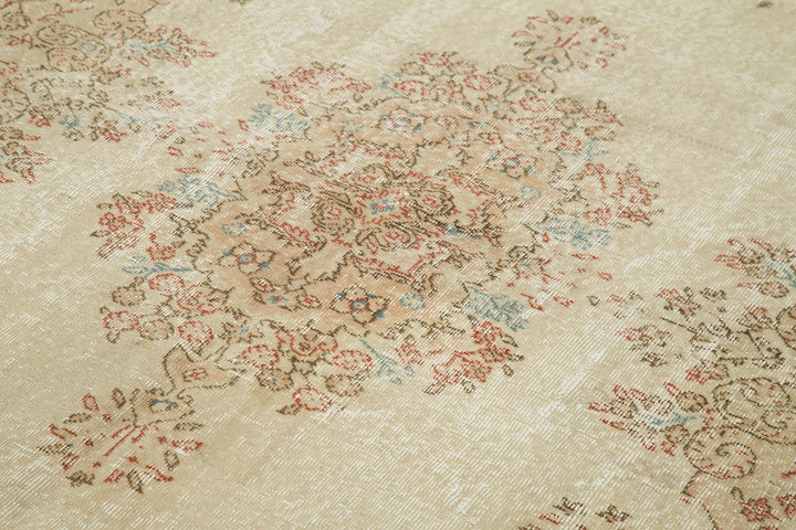 6x10 Beige Turkish Vintage Area Rug - 39062