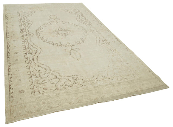 6x10 Beige Turkish Vintage Area Rug - 39063