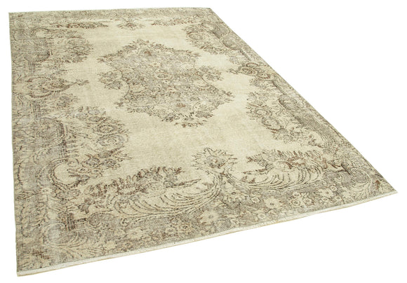 6x9 Beige Turkish Vintage Area Rug - 39089