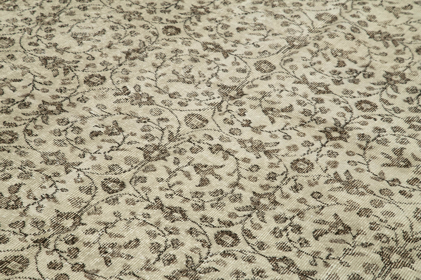 7x10 Beige Turkish Vintage Area Rug - 39100