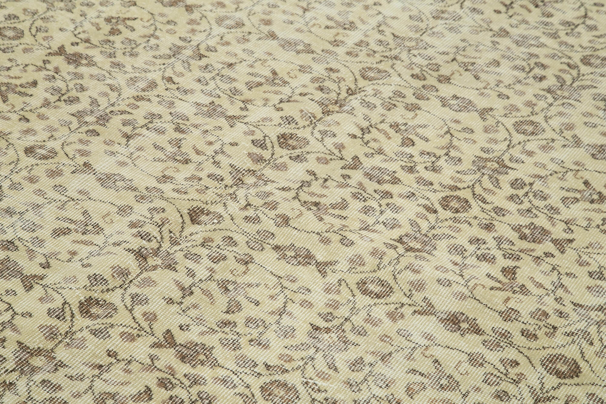 6x10 Beige Turkish Vintage Area Rug - 39113