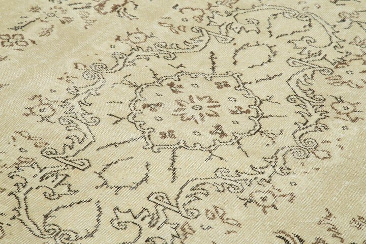 6x10 Beige Turkish Vintage Area Rug - 39294