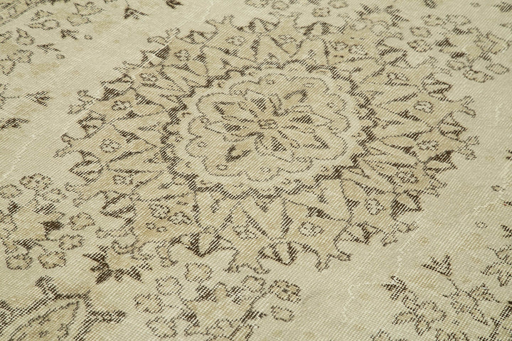 6x10 Beige Turkish Vintage Area Rug - 39323