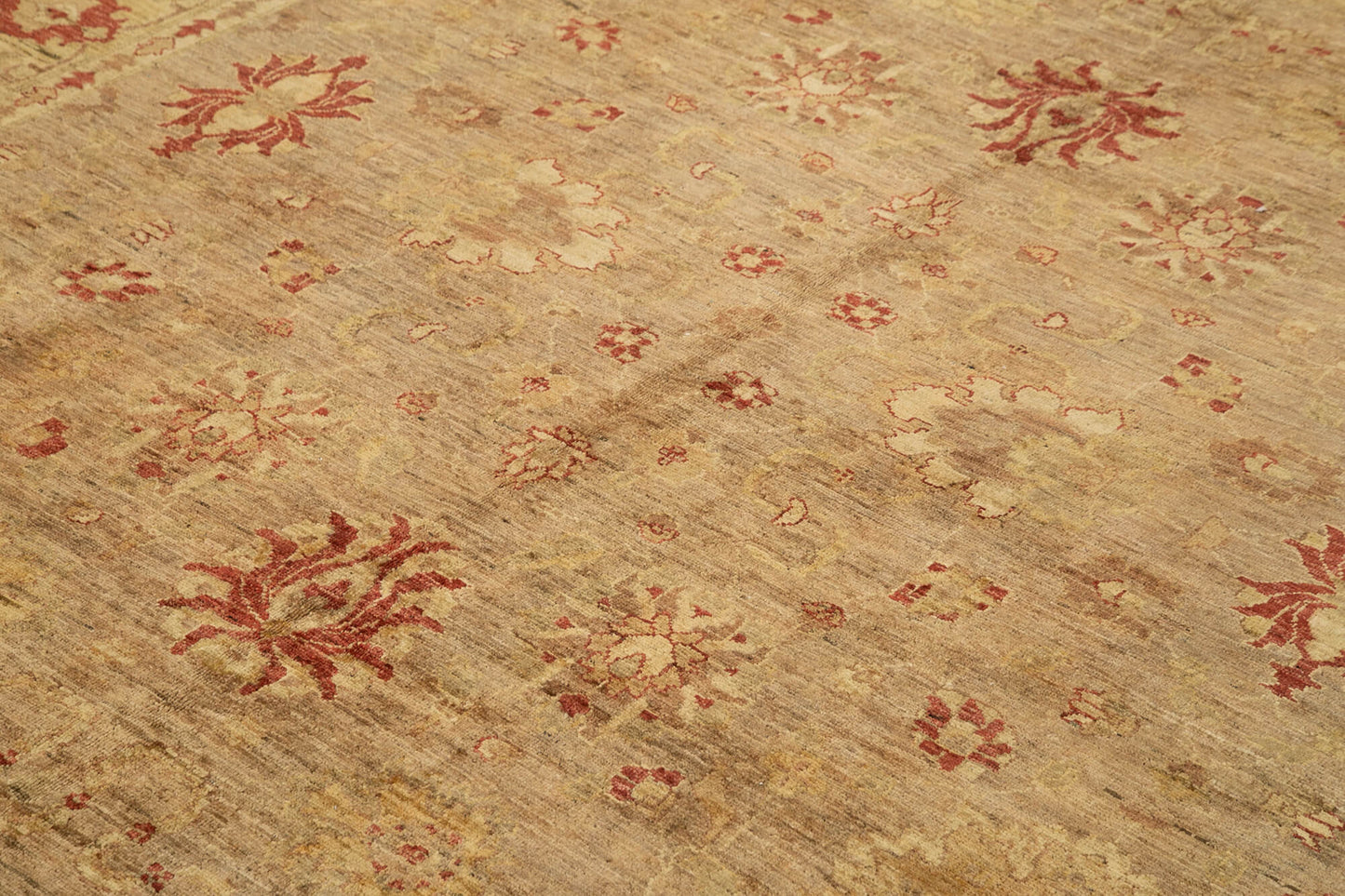 8x10 Beige Oushak Rug - 39640