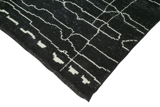 7x10 Black Moroccan Rug - 39707