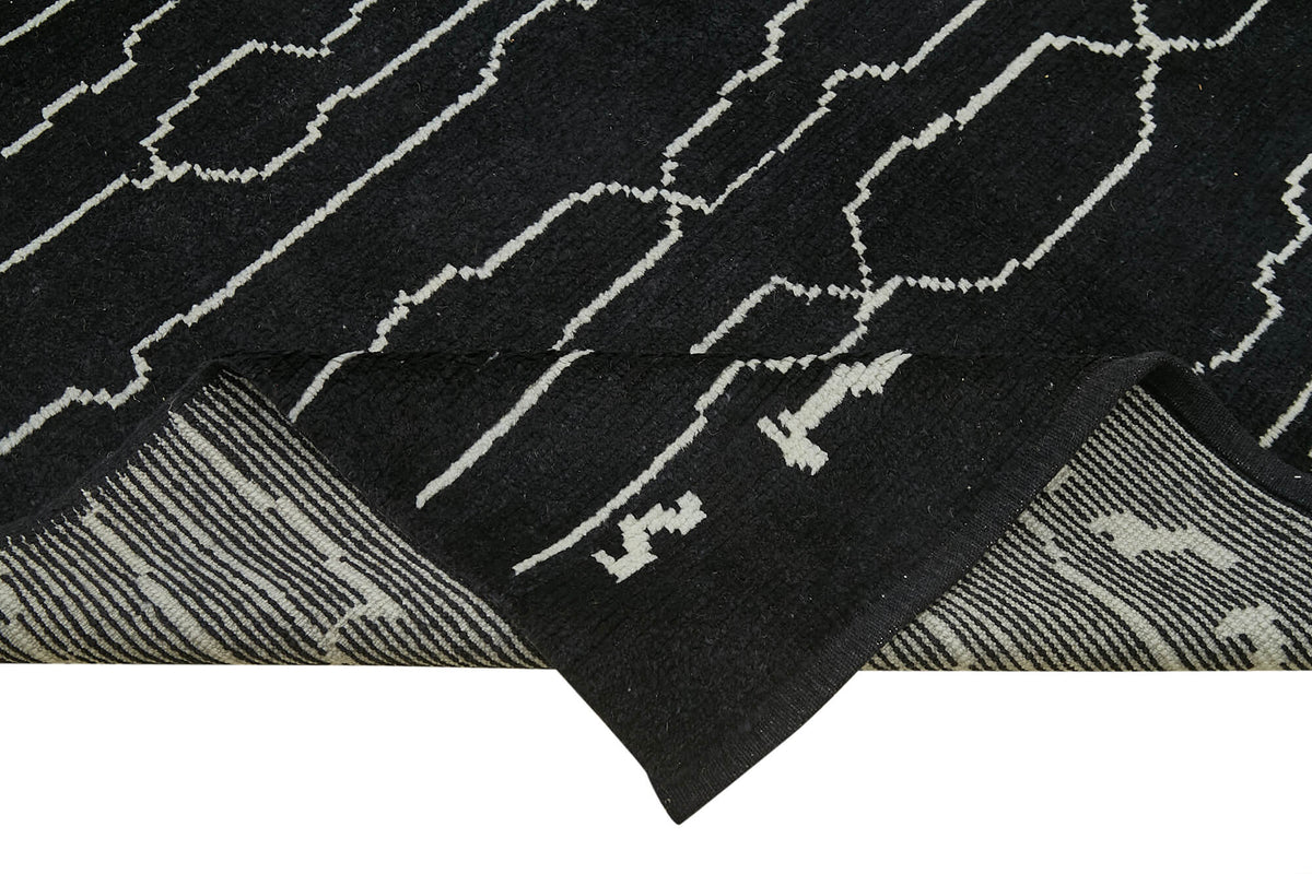 6x10 Black Moroccan Rug - 39711