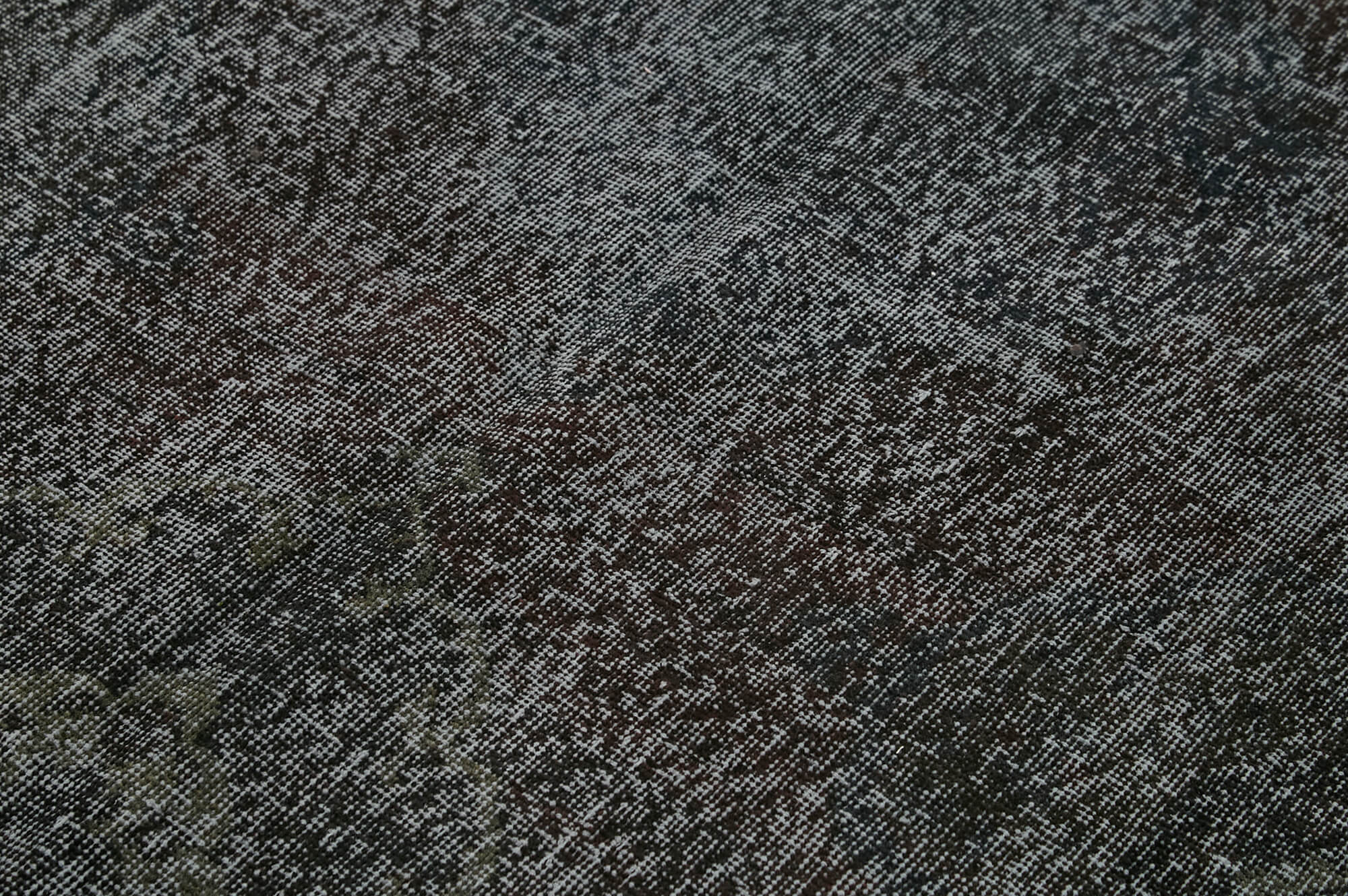 5x9 Black Overdyed Rug - 41165