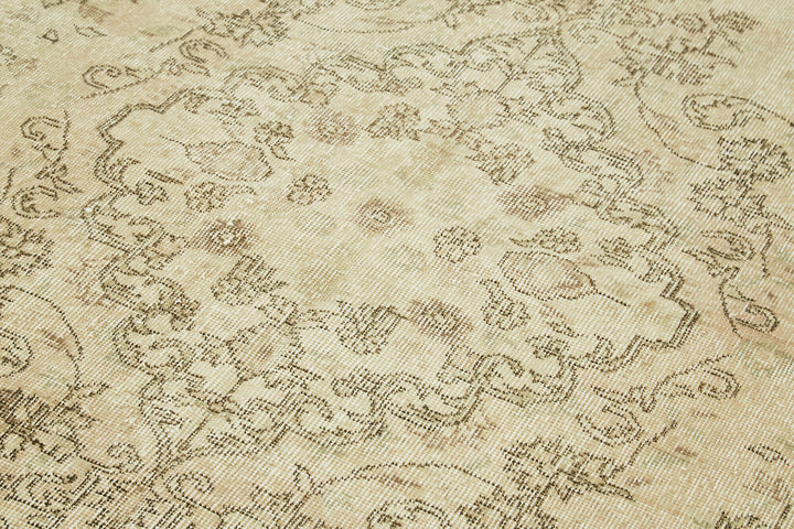 5x9 Beige Turkish Vintage Area Rug - 41490