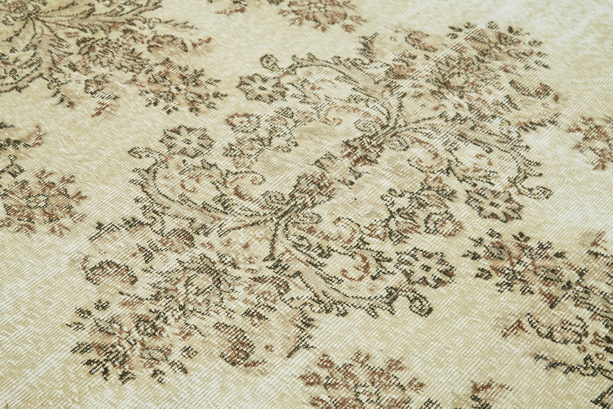 5x8 Beige Turkish Vintage Area Rug - 41519