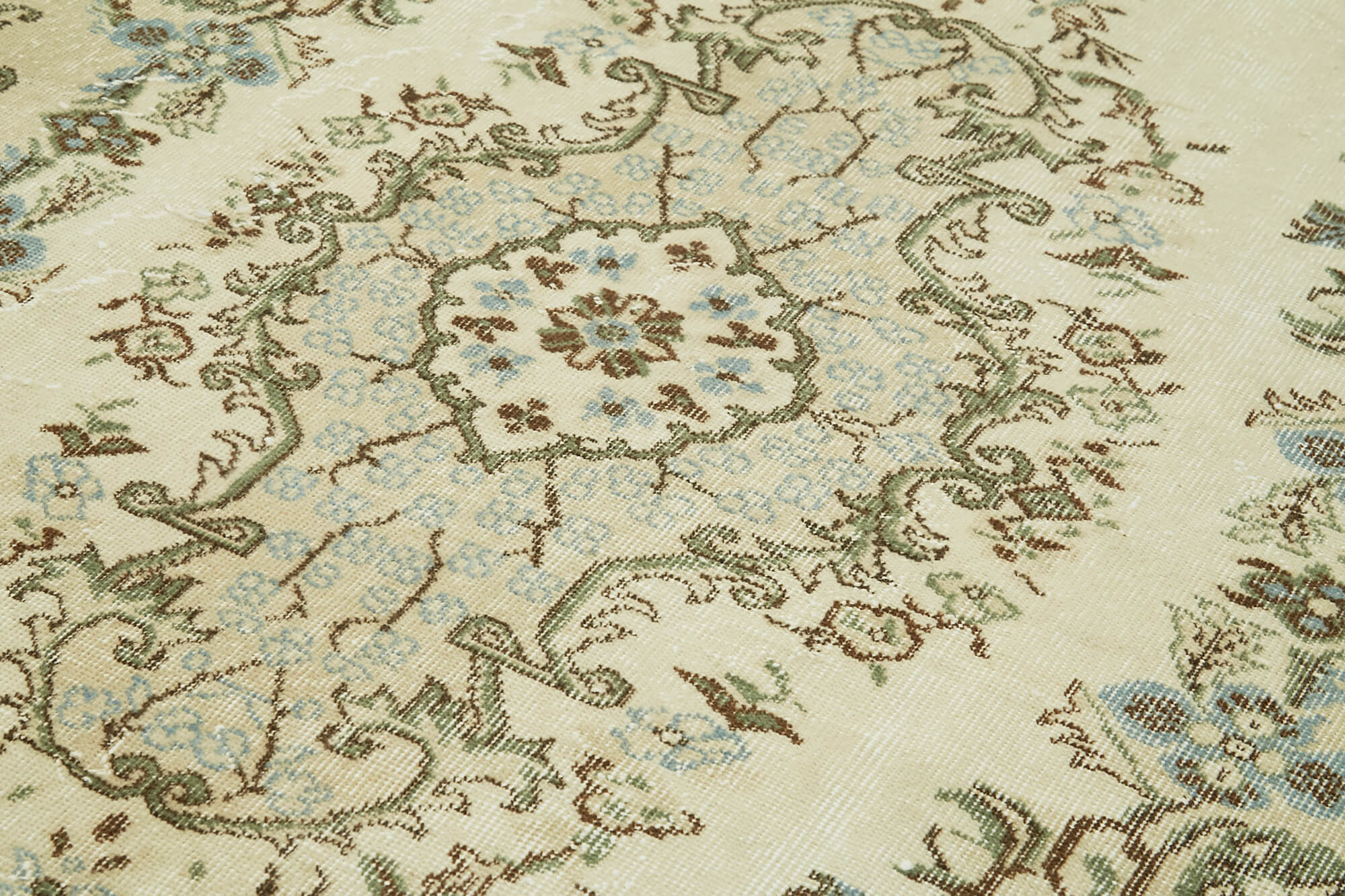 6x9 Beige Turkish Vintage Area Rug - 41521