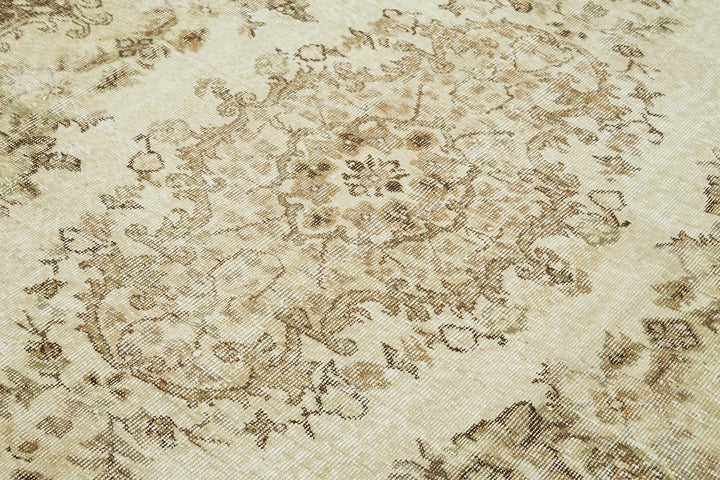 5x8 Beige Turkish Vintage Area Rug - 41522