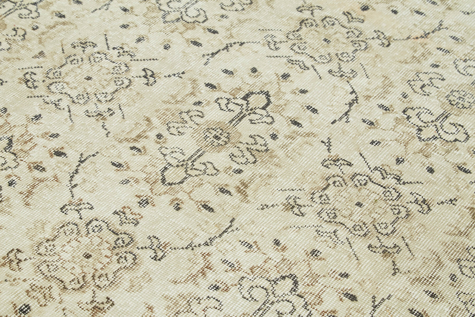 6x9 Beige Turkish Vintage Area Rug - 41526