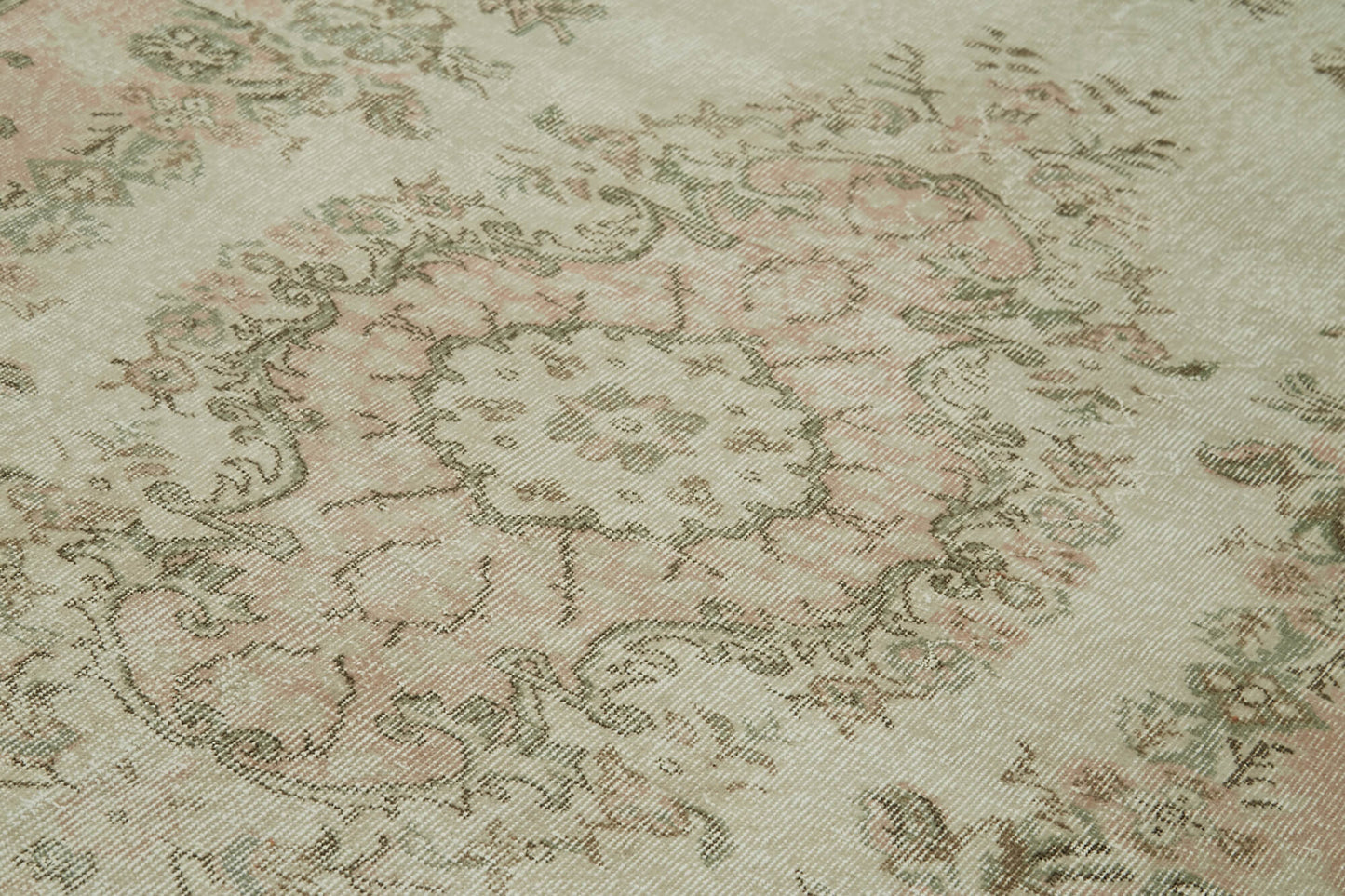 6x9 Beige Turkish Vintage Area Rug - 41540