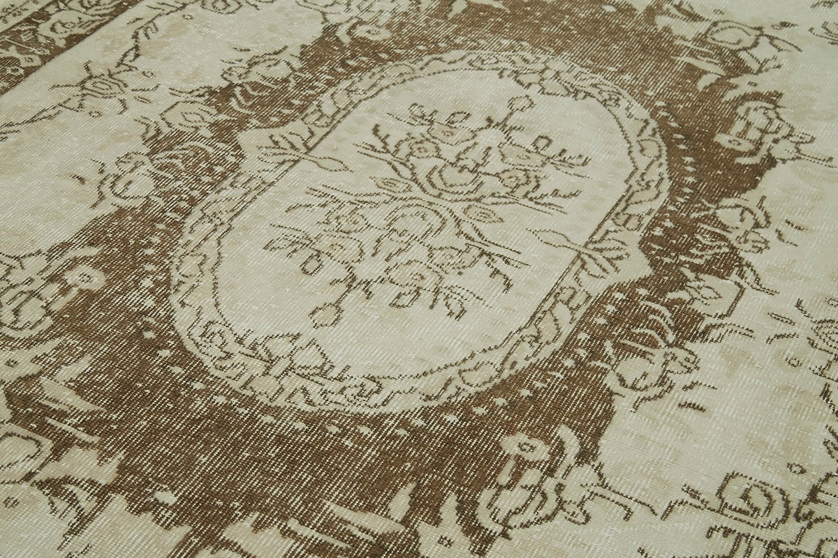 6x10 Beige Turkish Vintage Area Rug - 41542