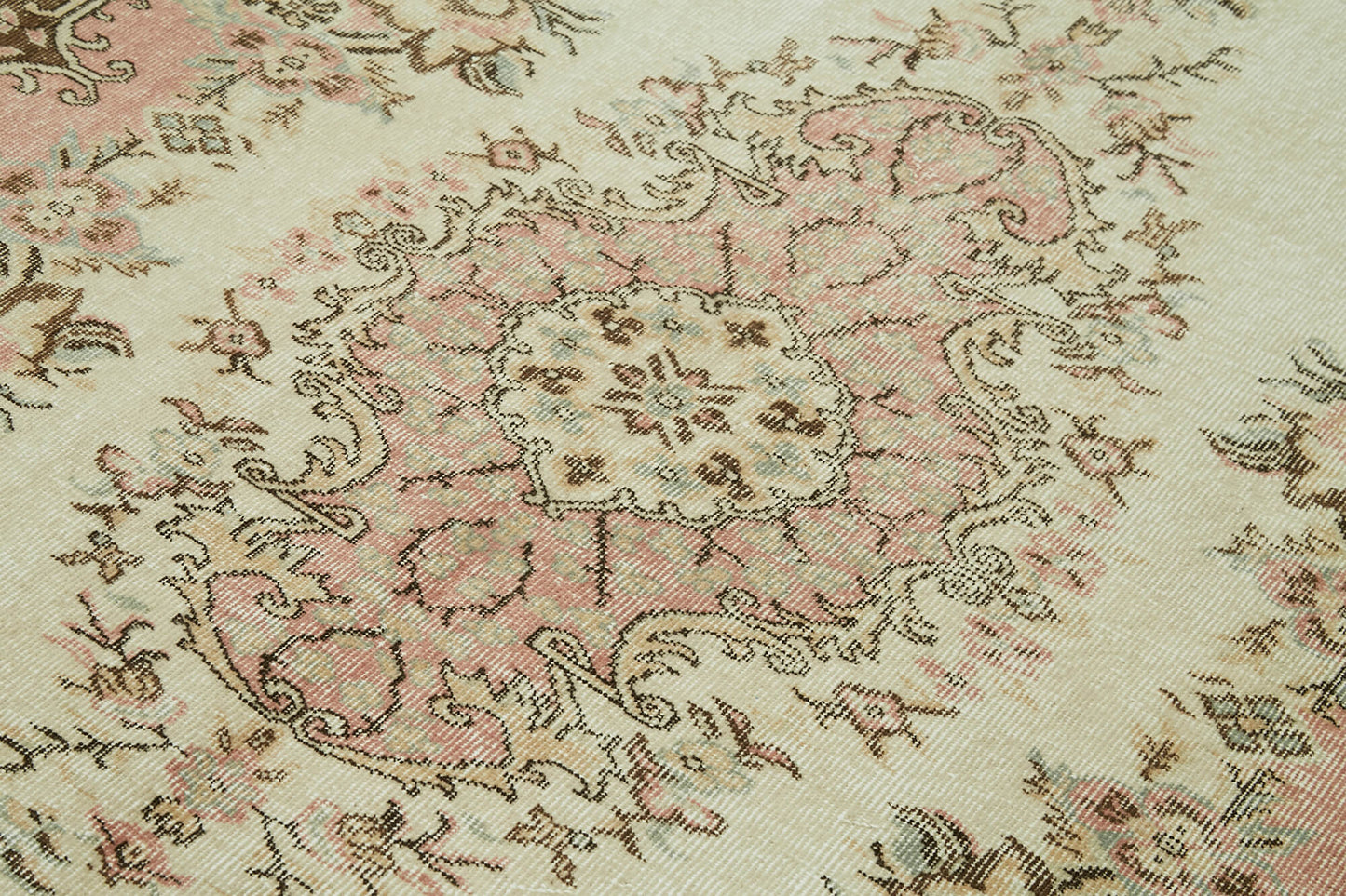 6x8 Beige Turkish Vintage Area Rug - 41556