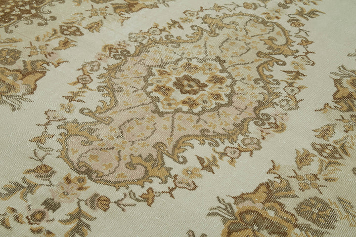 6x10 Beige Turkish Vintage Area Rug - 41567