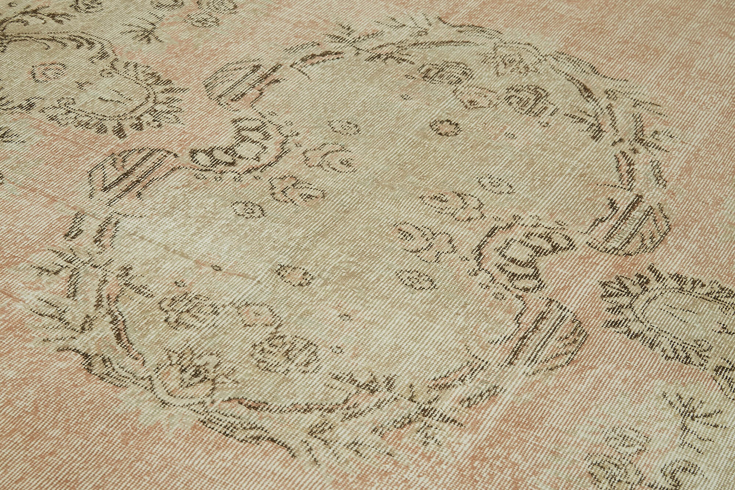 5x9 Beige Turkish Vintage Area Rug - 41623