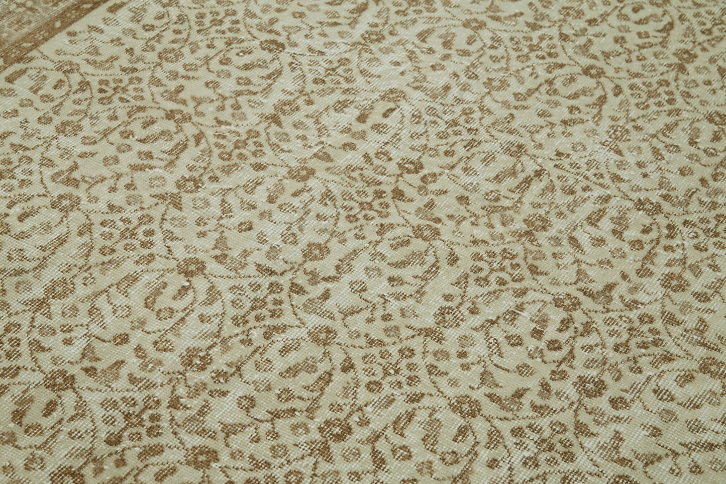 5x8 Beige Turkish Vintage Area Rug - 41624