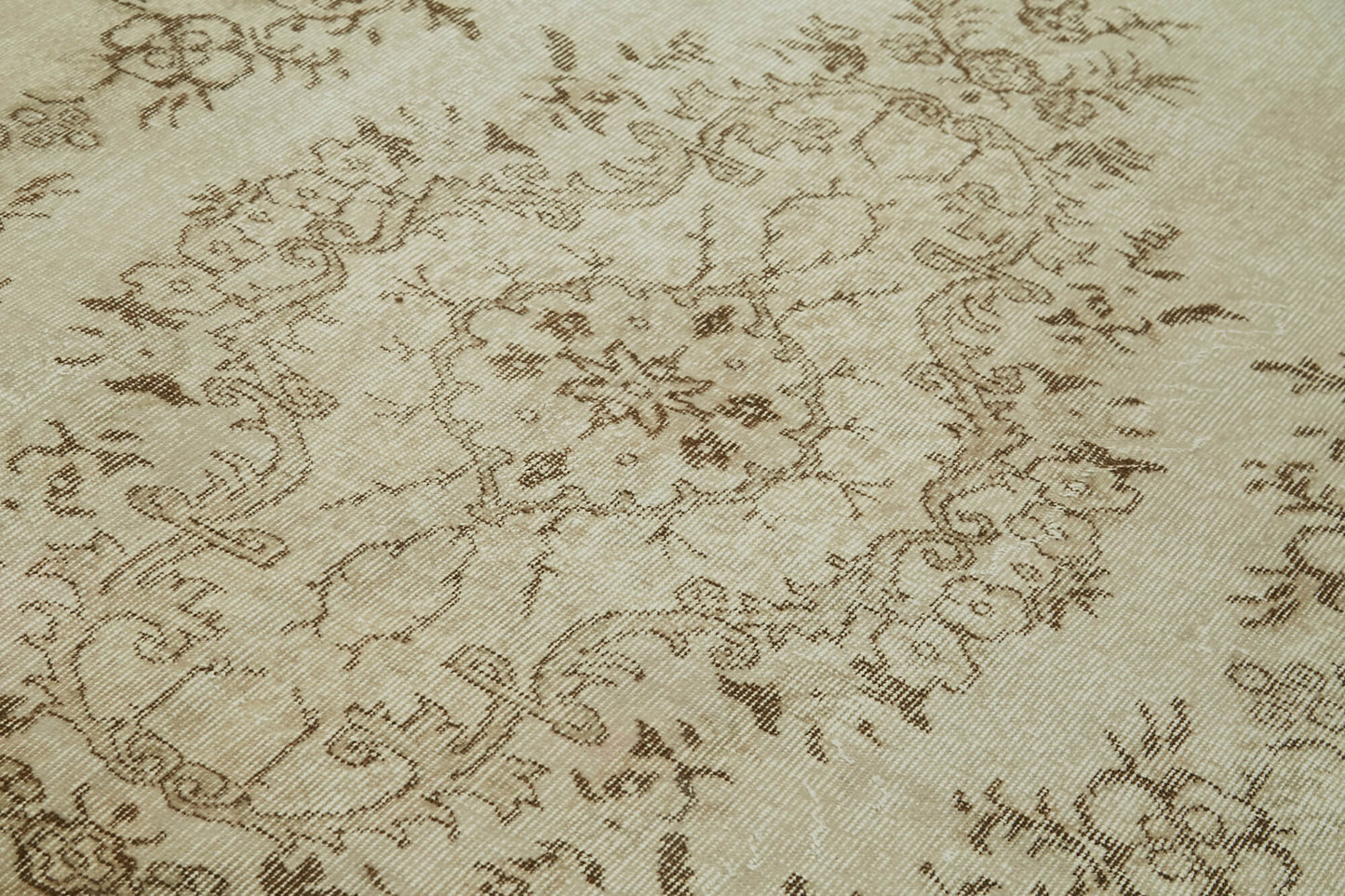 6x10 Beige Turkish Vintage Area Rug - 41632