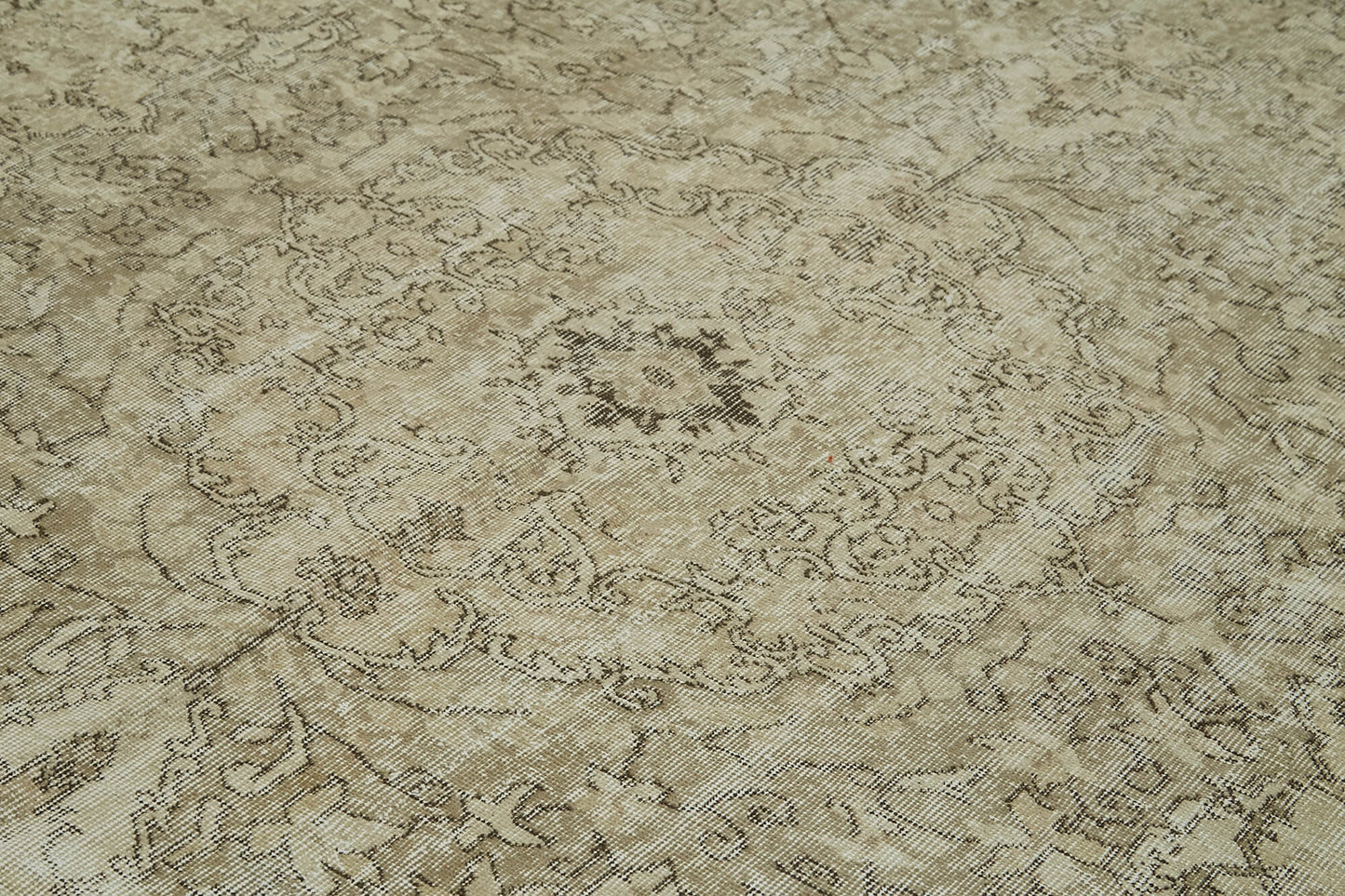 6x9 Beige Turkish Vintage Area Rug - 41746