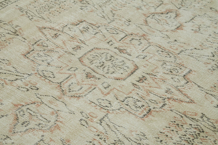 6x9 Beige Turkish Vintage Area Rug - 41767