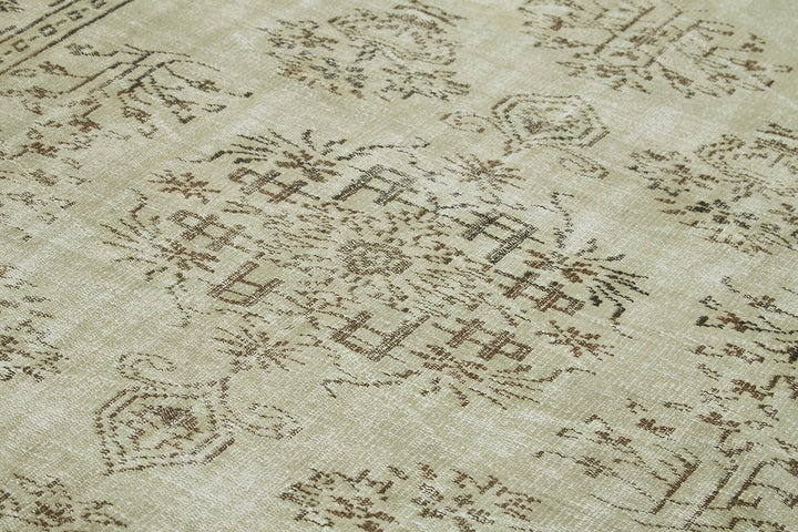 6x9 Beige Turkish Vintage Area Rug - 41820