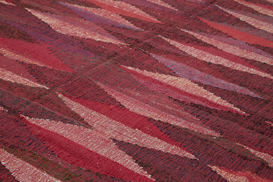 13x16 Red Contemporary Area Rug - 41872